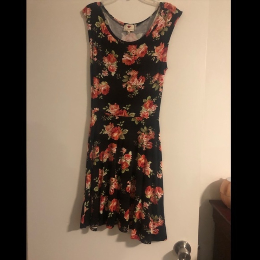 LBD with roses